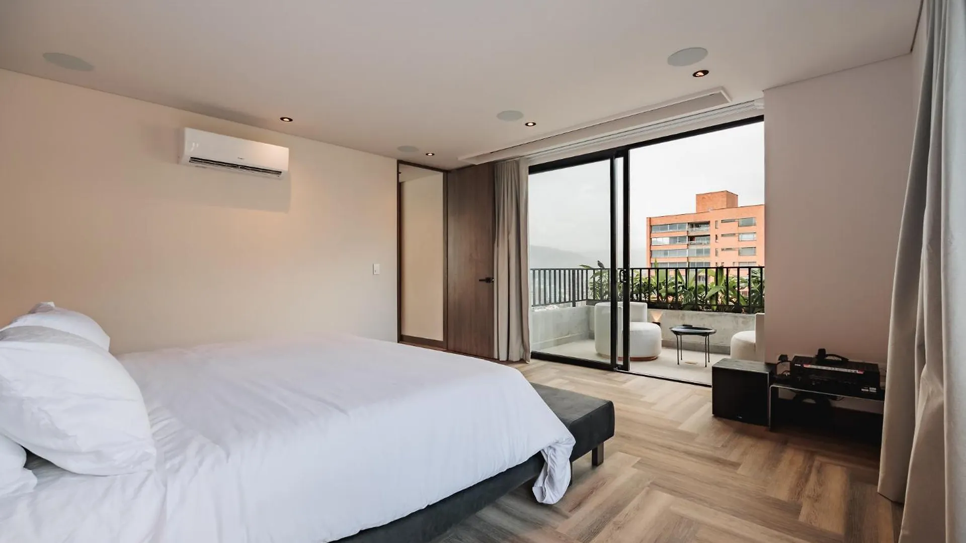 Apartamentos Lujosos En Edificio Morph En El Poblado 메딜린 0*,  콜롬비아