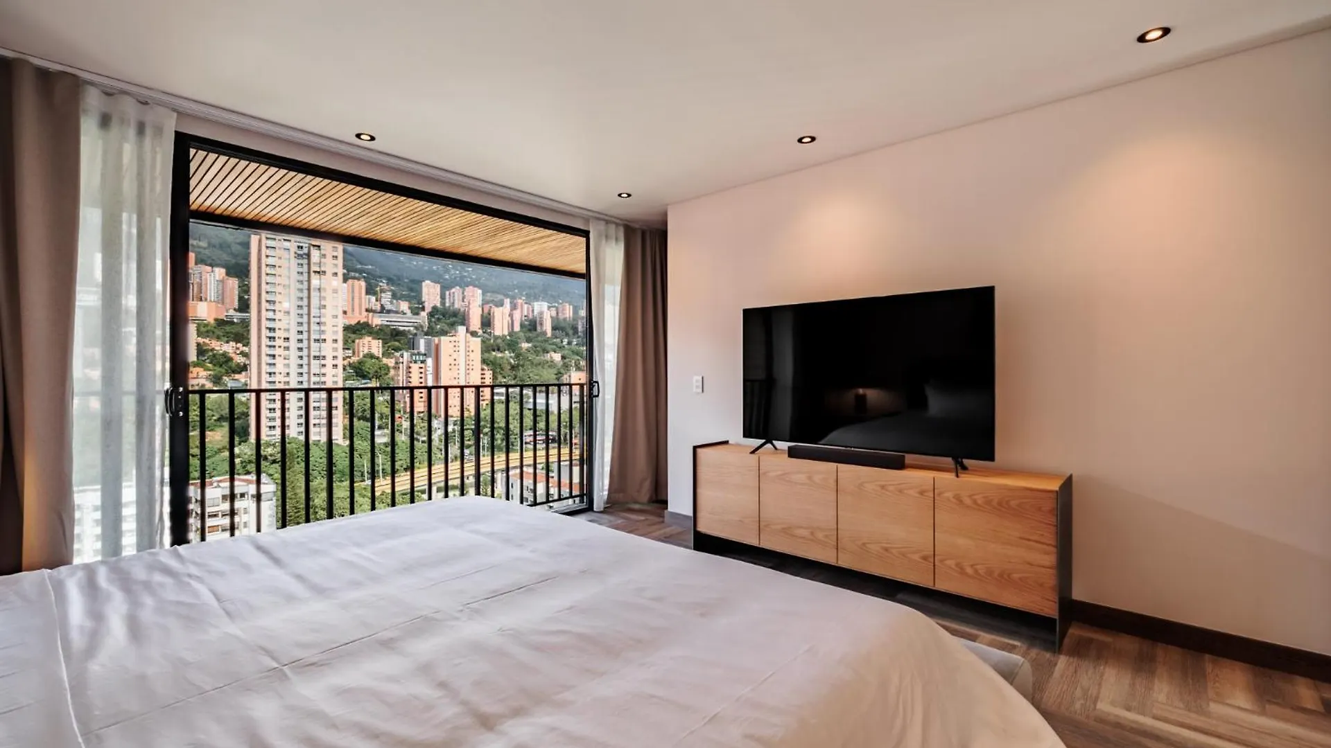 Apartamentos Lujosos En Edificio Morph En El Poblado Medellín Daire
