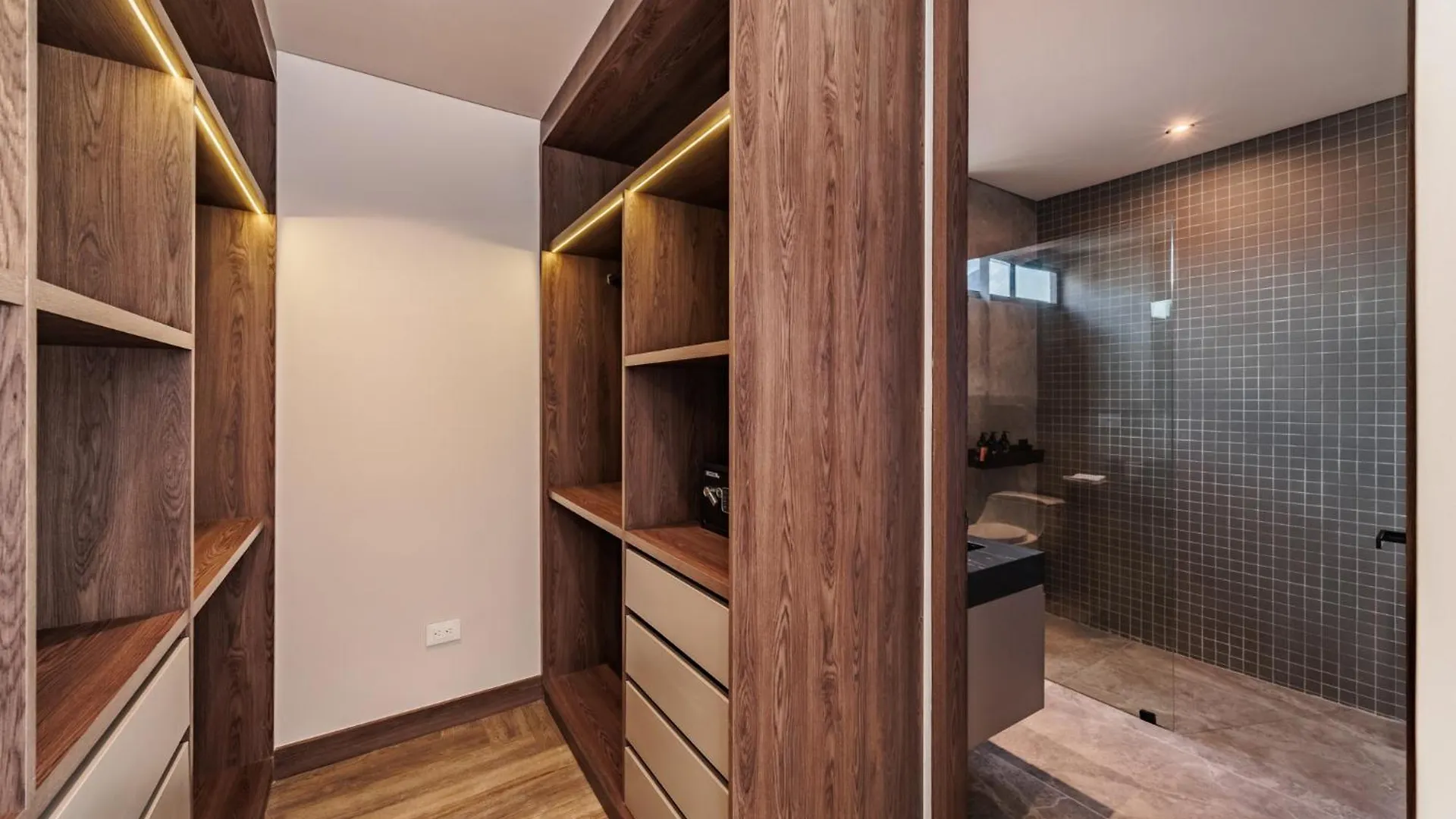 Apartamentos Lujosos En Edificio Morph En El Poblado Medellín Daire