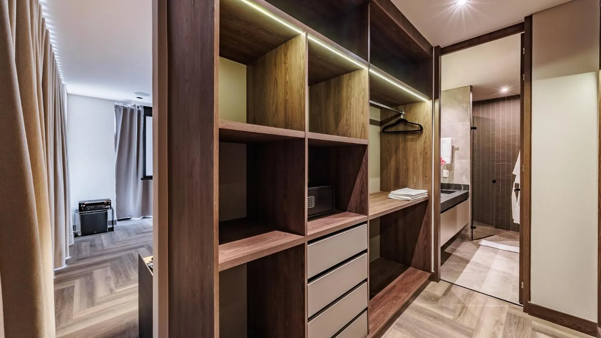 Apartamentos Lujosos En Edificio Morph En El Poblado Medellín Daire