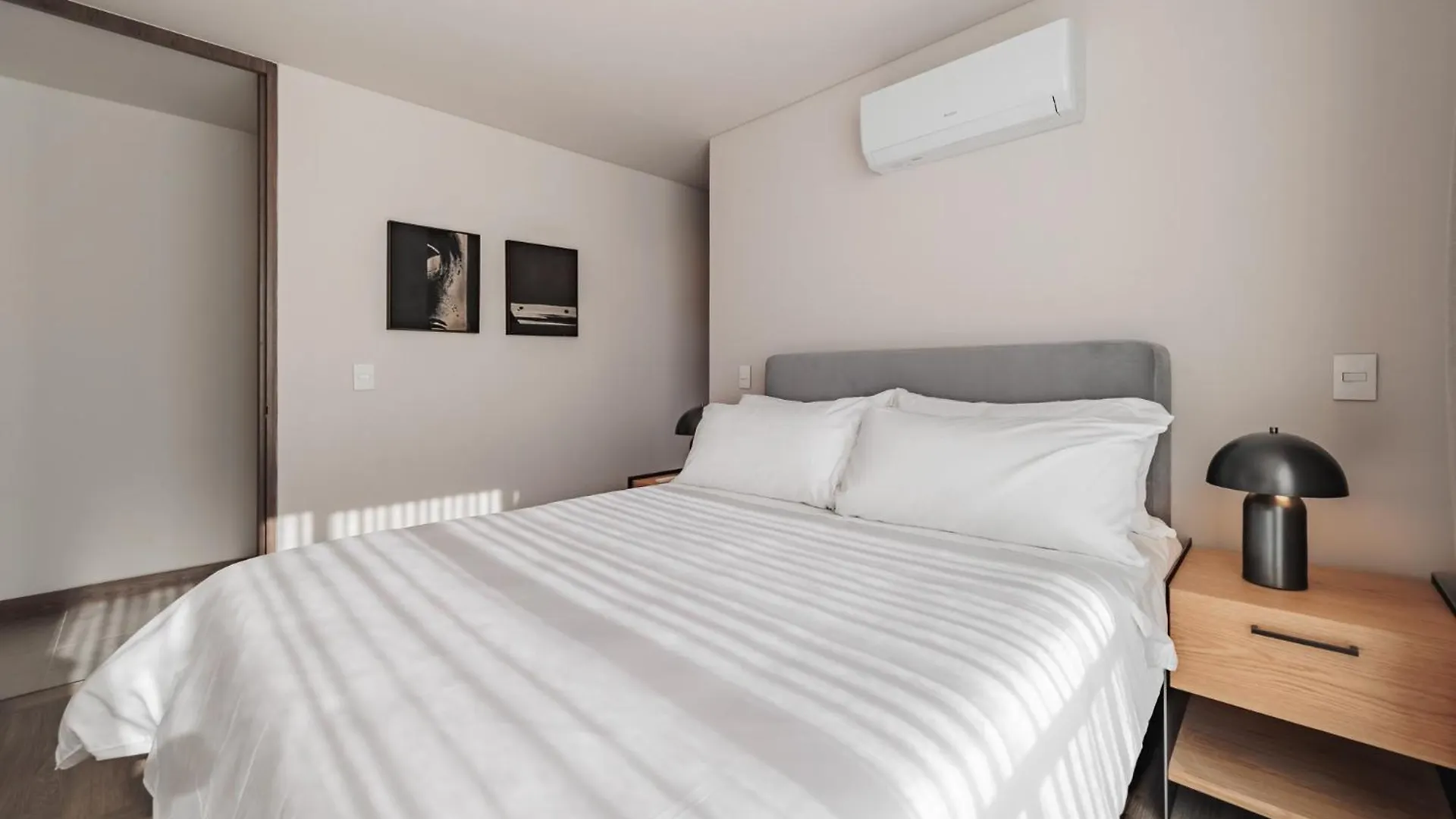 Apartamentos Lujosos En Edificio Morph En El Poblado Medellín 0*,